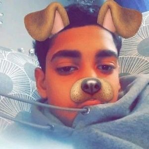 Meet your Posher, Luis